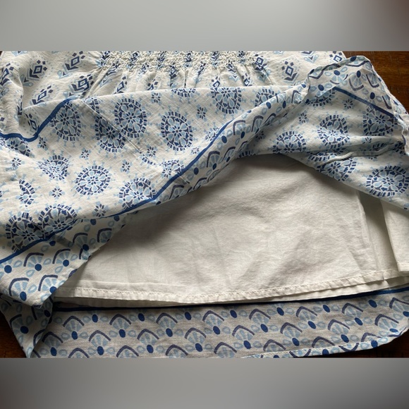 •NWT•Banana Republic Fully Lined Sleeveless Top - Picture 4 of 12